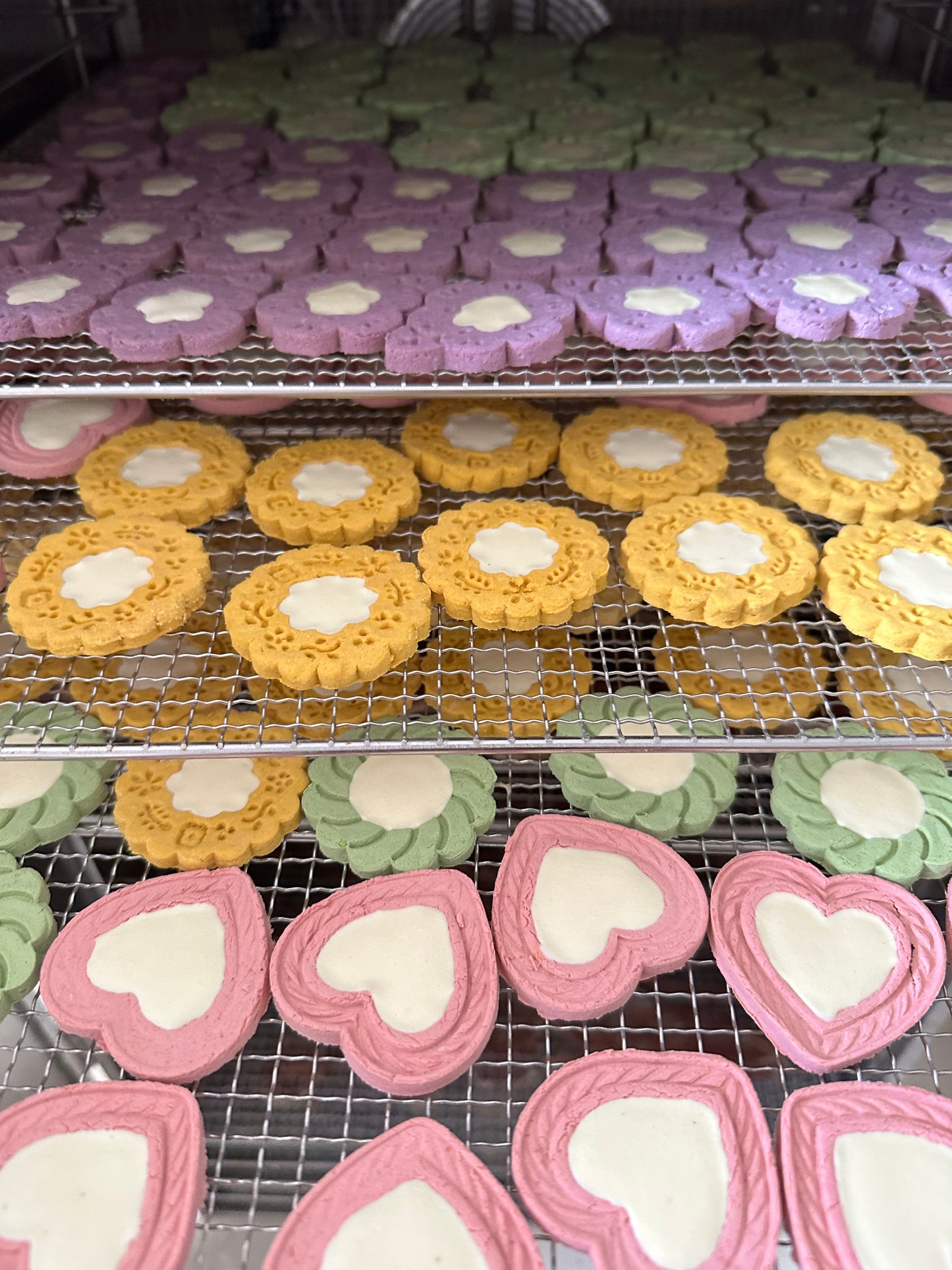 Heart shape biscuits 羊奶甜心爆爆饼干