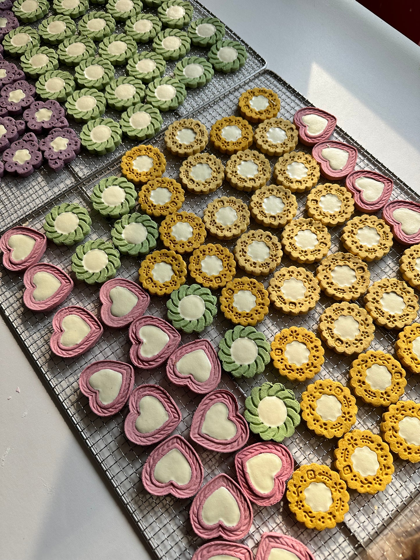 Heart shape biscuits 羊奶甜心爆爆饼干