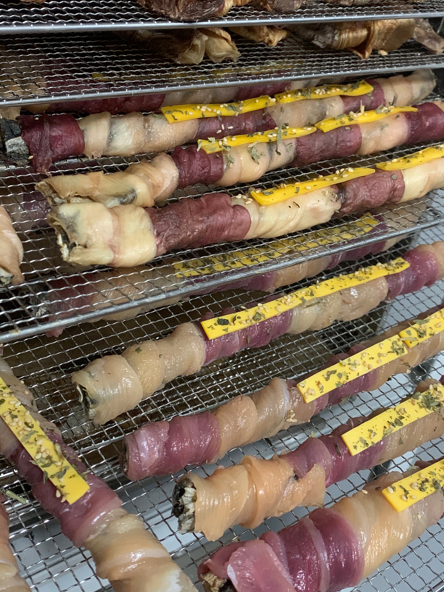 Chicken duck wrapping Cod skin 鸡鸭缠绕鳕鱼皮
