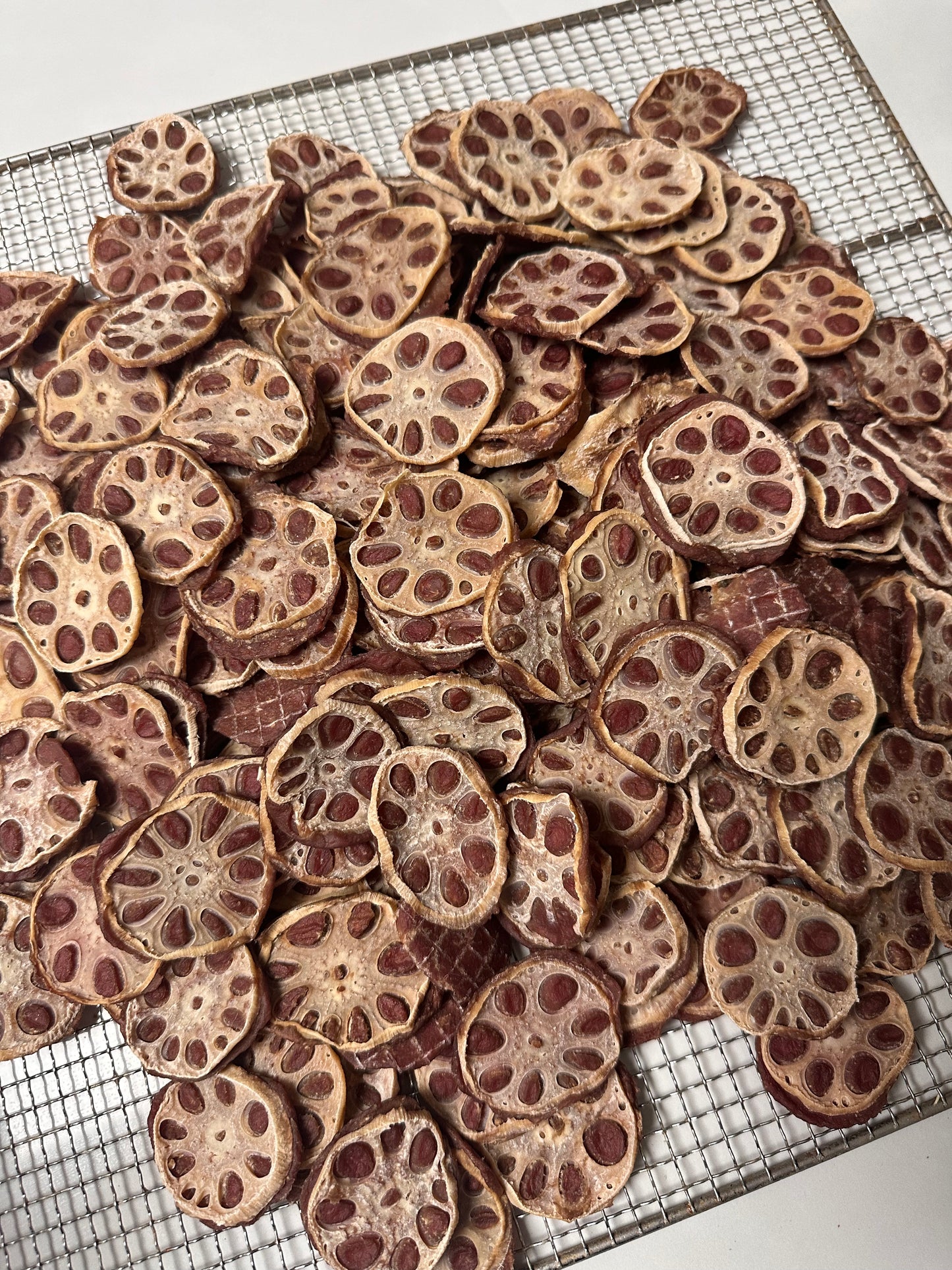 Duck wrapped lotus root 鸭肉绕莲藕片