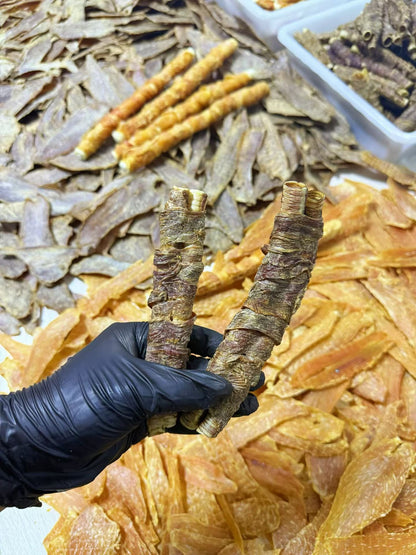 Duck wrapped goose throat 鸭肉绕鹅喉管