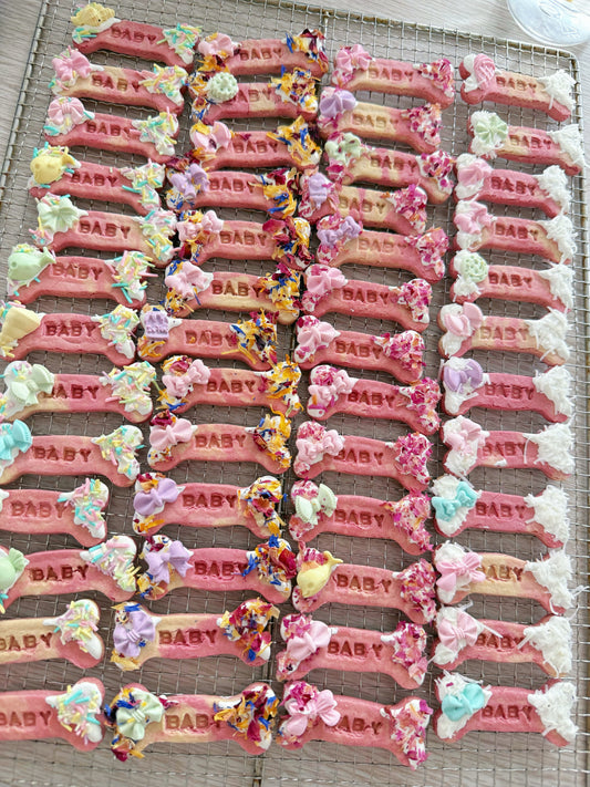 "Baby" bone shaped cookies🦴“baby”骨头造型饼干🍪