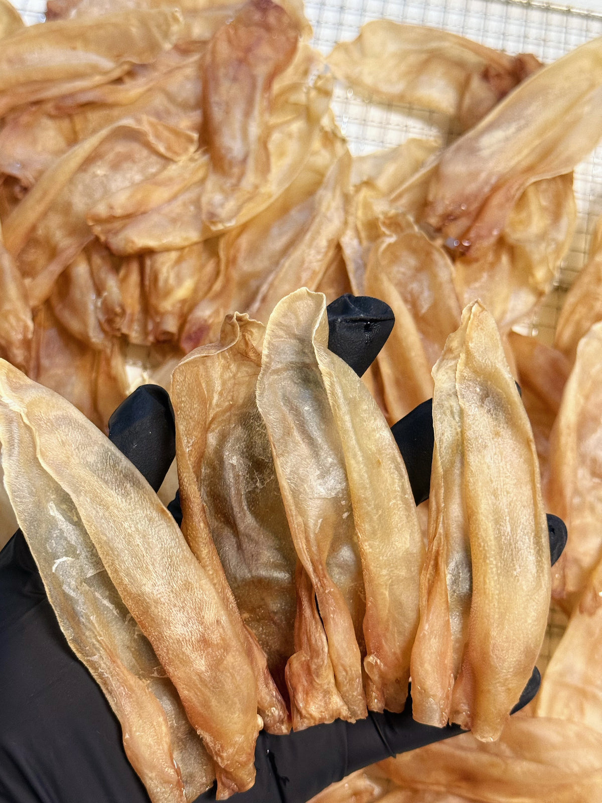 Dried rabbit ears 烘干兔耳朵