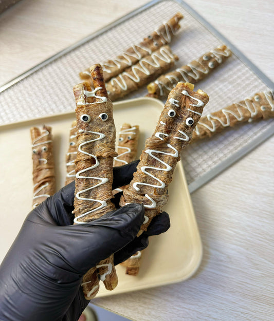 Duck wrapped goose throat 鸭肉绕鹅喉管